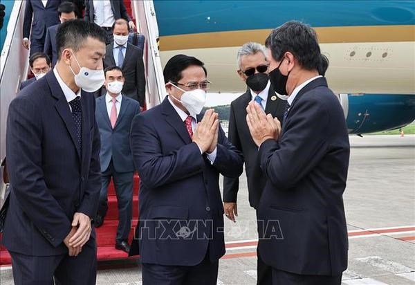 Le PM arrive à Jakarta pour la réunion des dirigeants de l’ASEAN